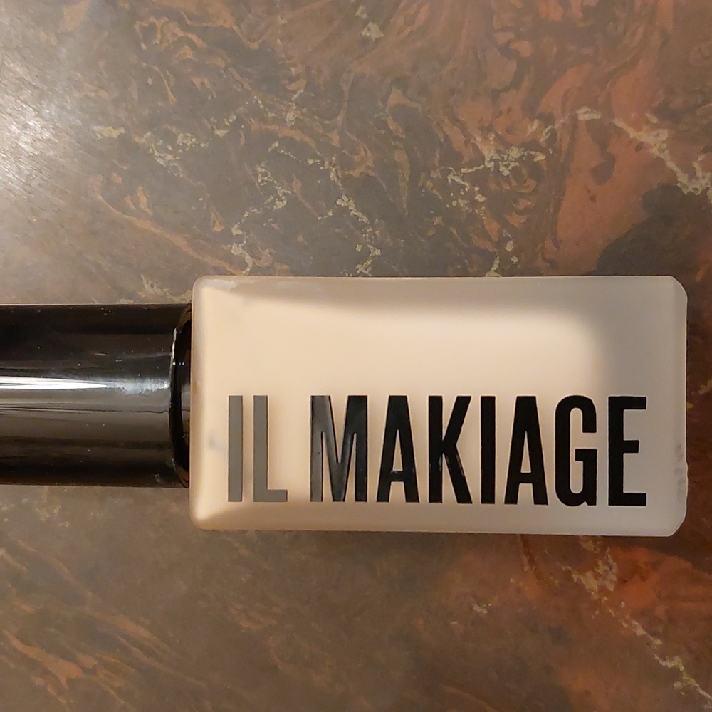 IL makiage makeup